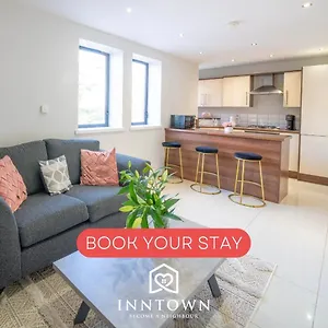 Apartment Botanic Sleeps 6, Belfast